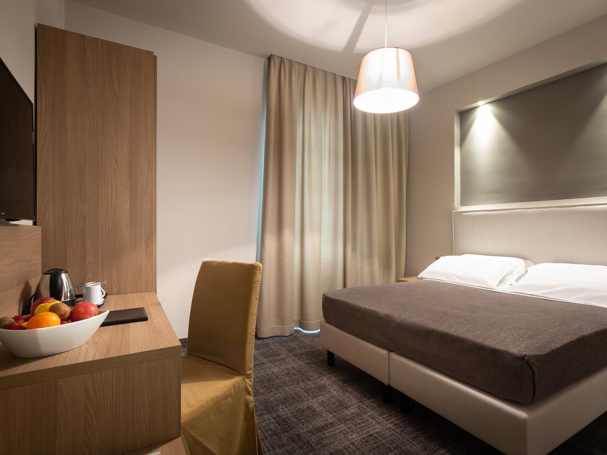Hnn Luxury Suites Genova Eksteriør bilde